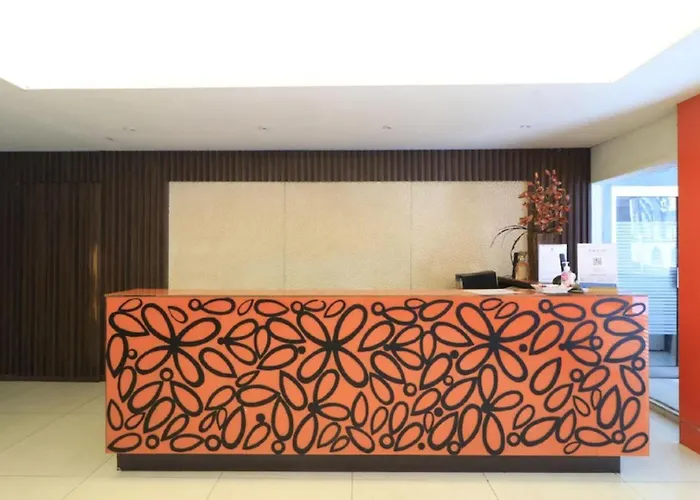 Urbanview Hotel Mroom PH